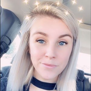 Meet your Posher, Alyssa